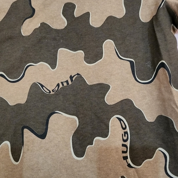 BNWT Hugo Boss Deadstock Tshirt - Picture 2 of 4